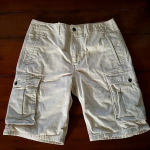 🌺Never been worn! Levi's Men Cargo Shorts size 33